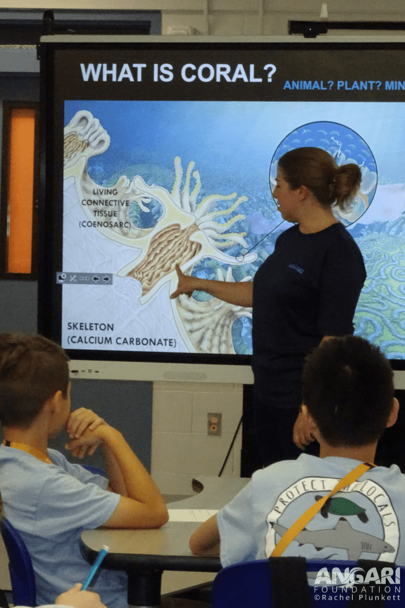 Dr. Amanda Waite provides students with an overview of coral reef science.