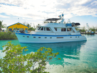 R/V ANGARI on Expedition