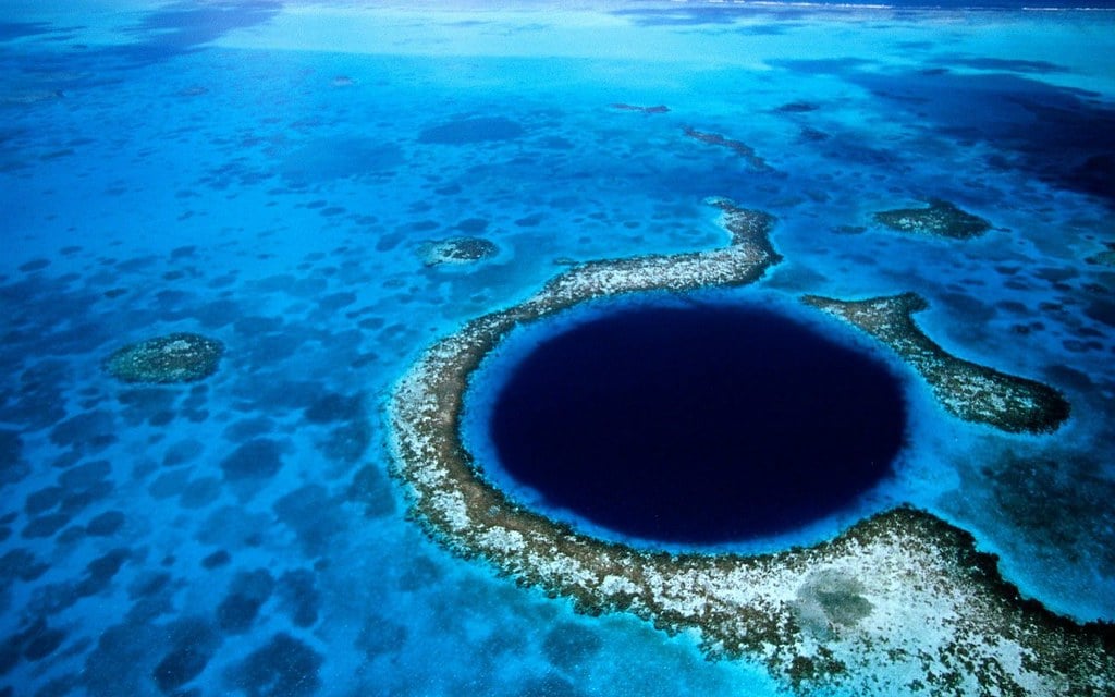Great Blue Hole Near Belize Reveals Possible Contribution Of Mayan Collapse