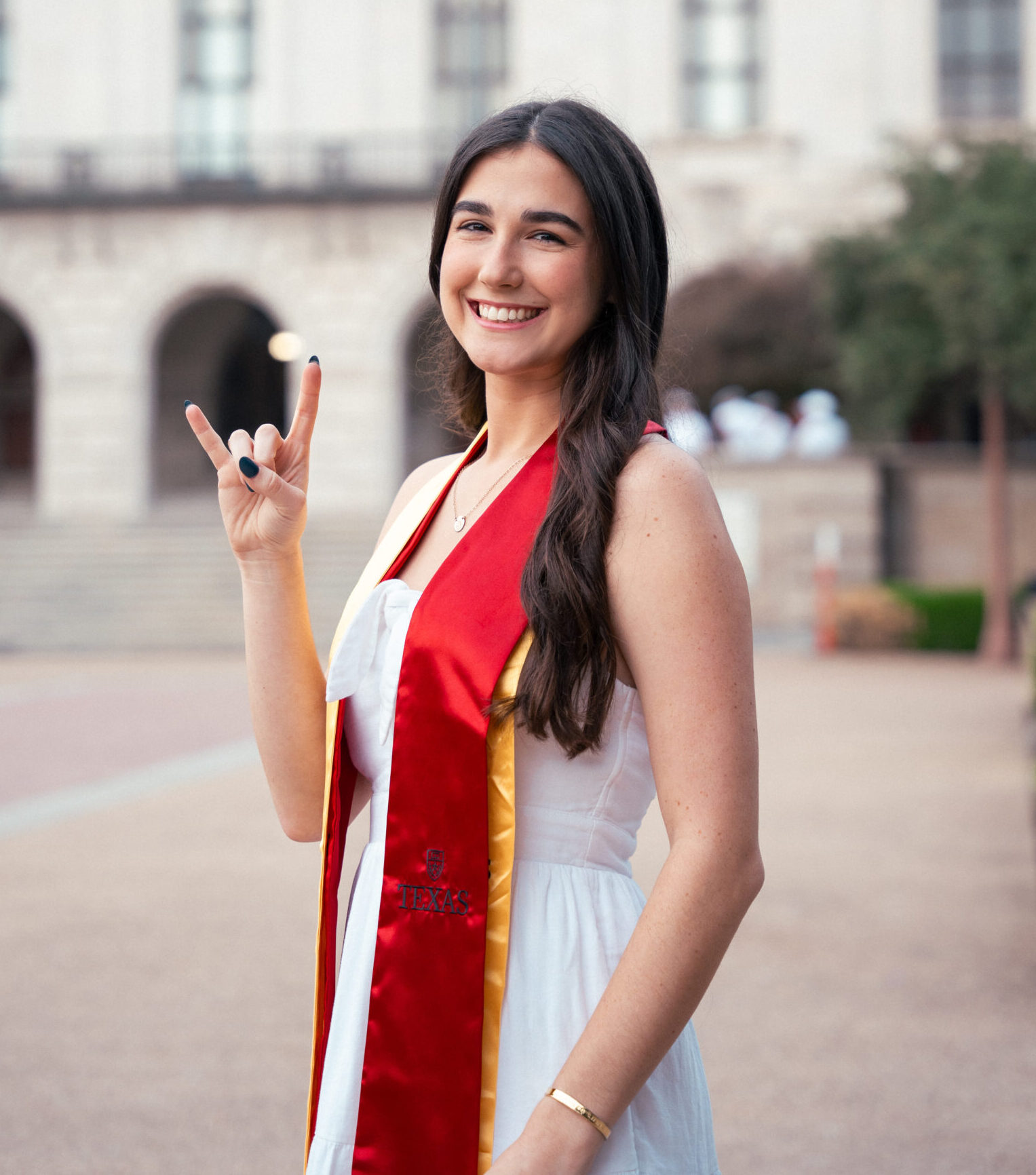 ANGARI Intern Lauren Jones graduation headshot